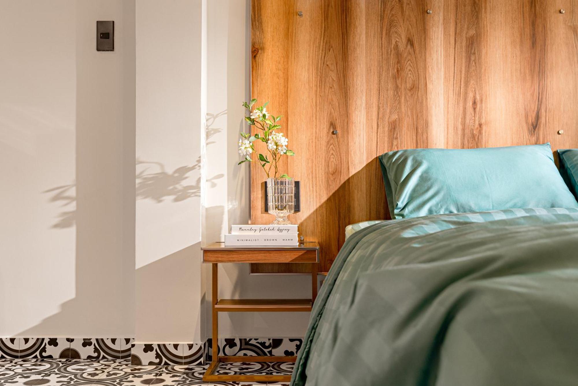 Skycure Serviced Apartments Хошимин Экстерьер фото